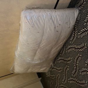 Feather coach insert.